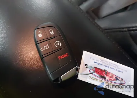 2021 Jeep Grand Cherokee Limited 4X4 z USA, uszkodzony, nr VIN 1C4RJFBG2MC549866